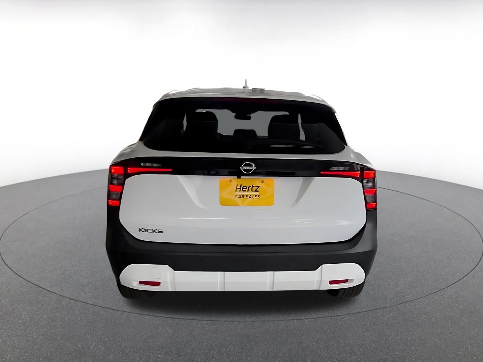 Thumbnail: 2025 Nissan Kicks - 12