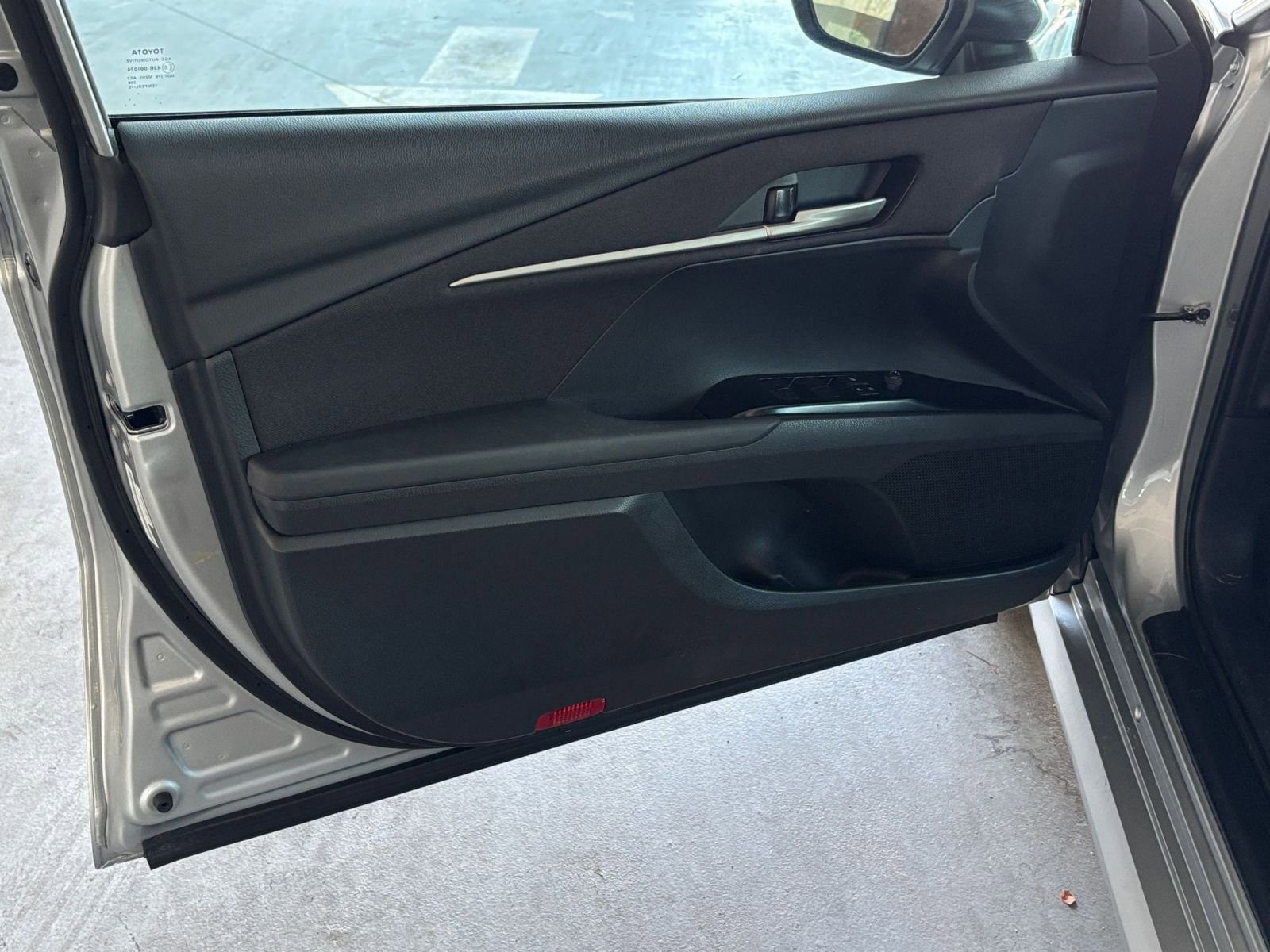 Thumbnail: 2025 Toyota Camry - 20