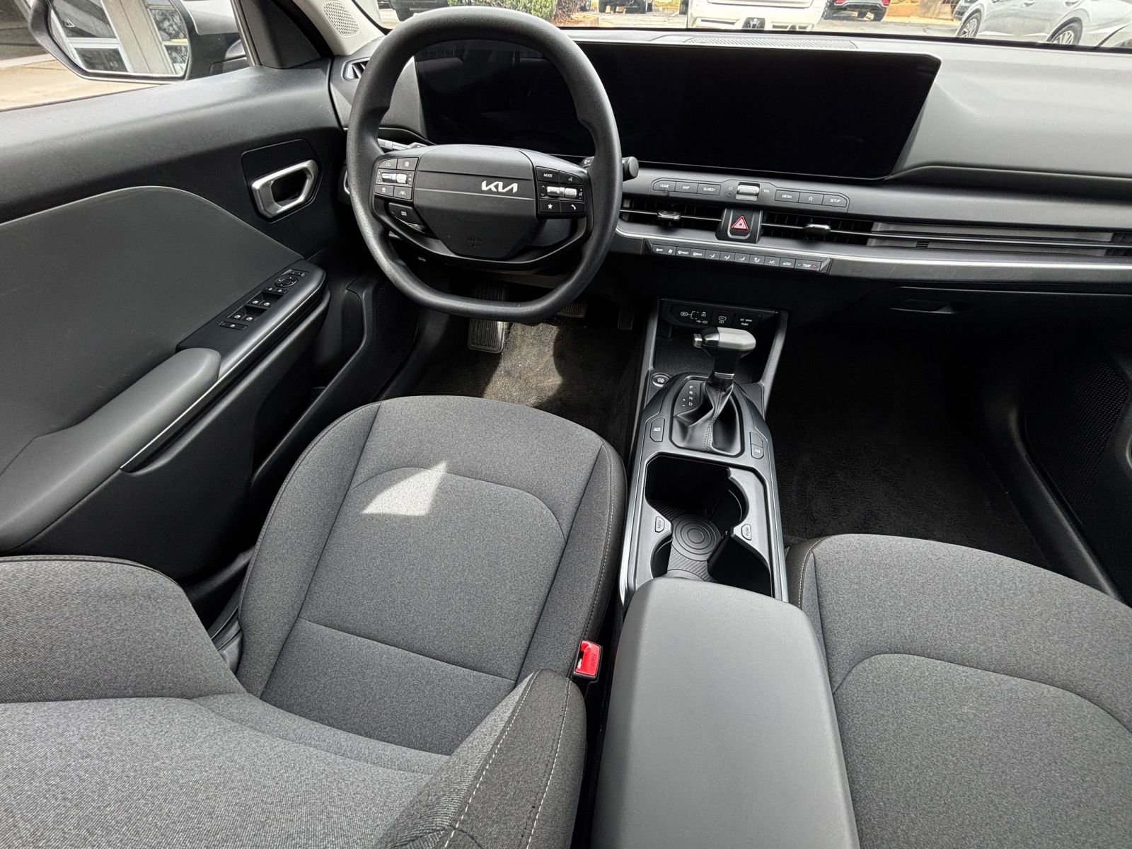 Thumbnail: 2025 Kia K4 - 34