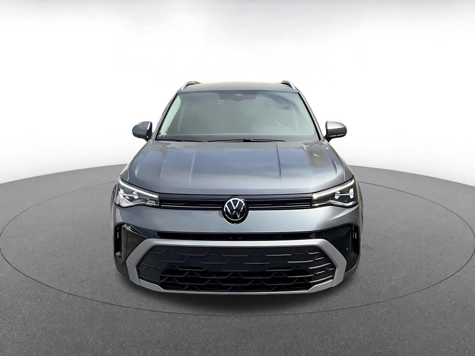 Thumbnail: 2025 Volkswagen Taos - 3