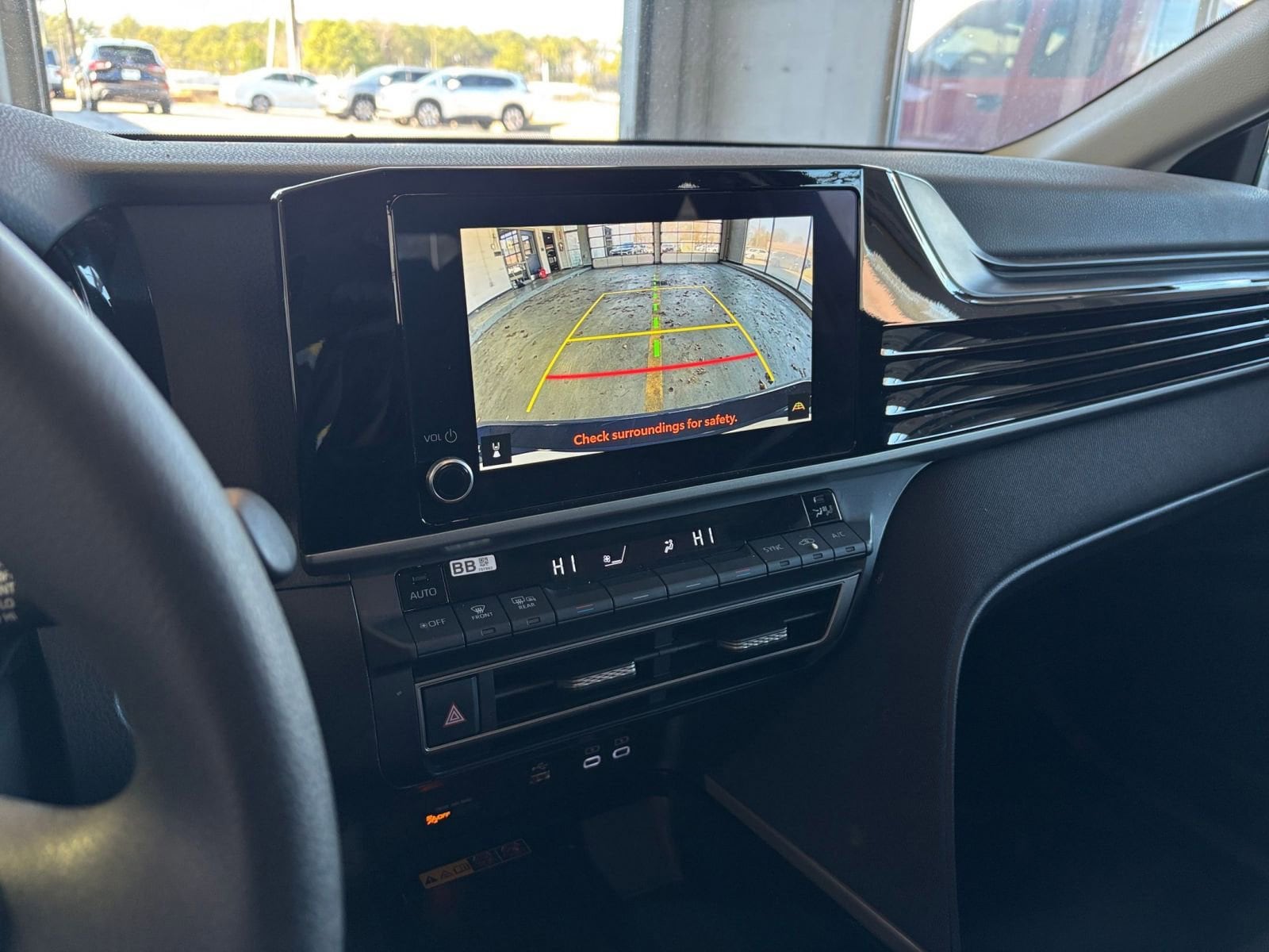 Thumbnail: 2025 Toyota Camry - 23