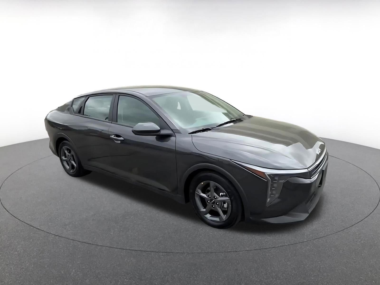 Thumbnail: 2025 Kia K4 - 2