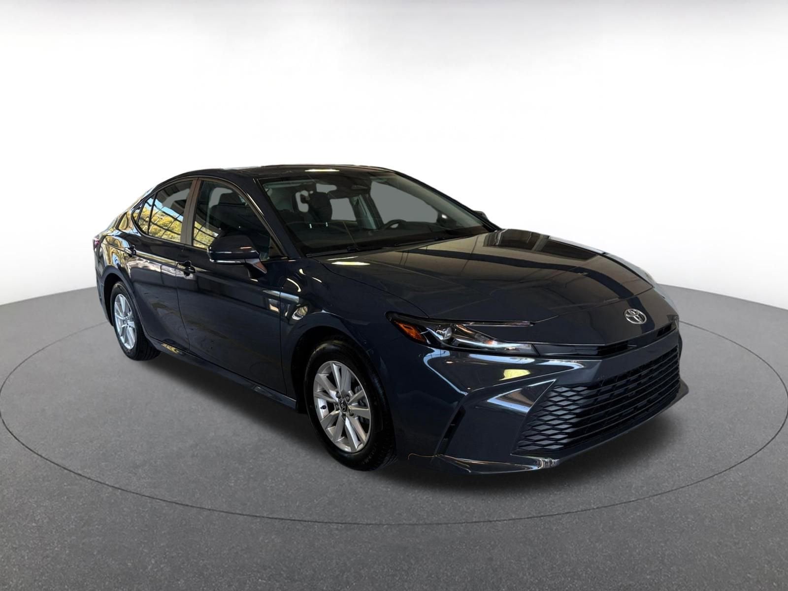 Thumbnail: 2025 Toyota Camry - 2
