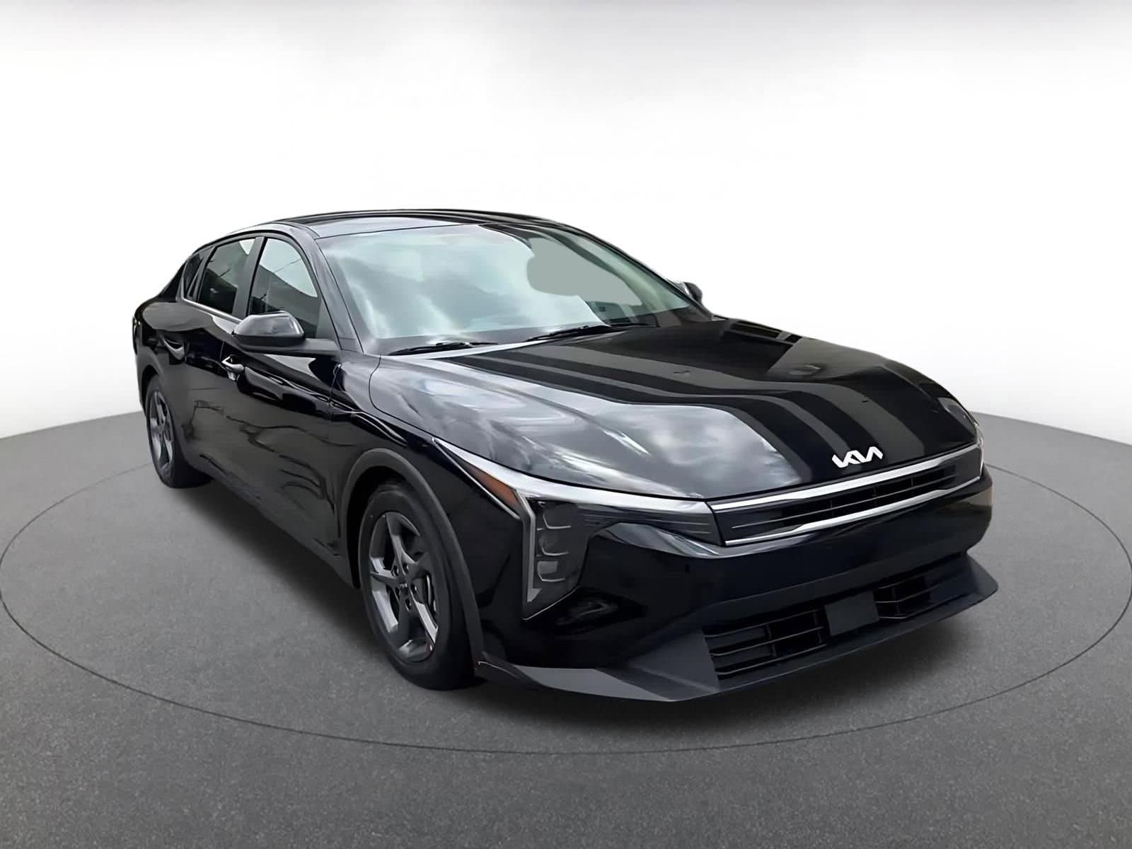 Thumbnail: 2025 Kia K4 - 3