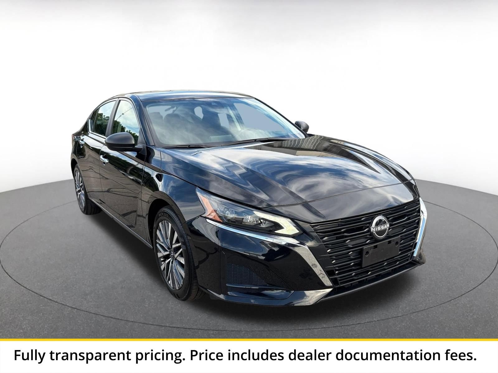 Thumbnail: 2025 Nissan Altima - 1