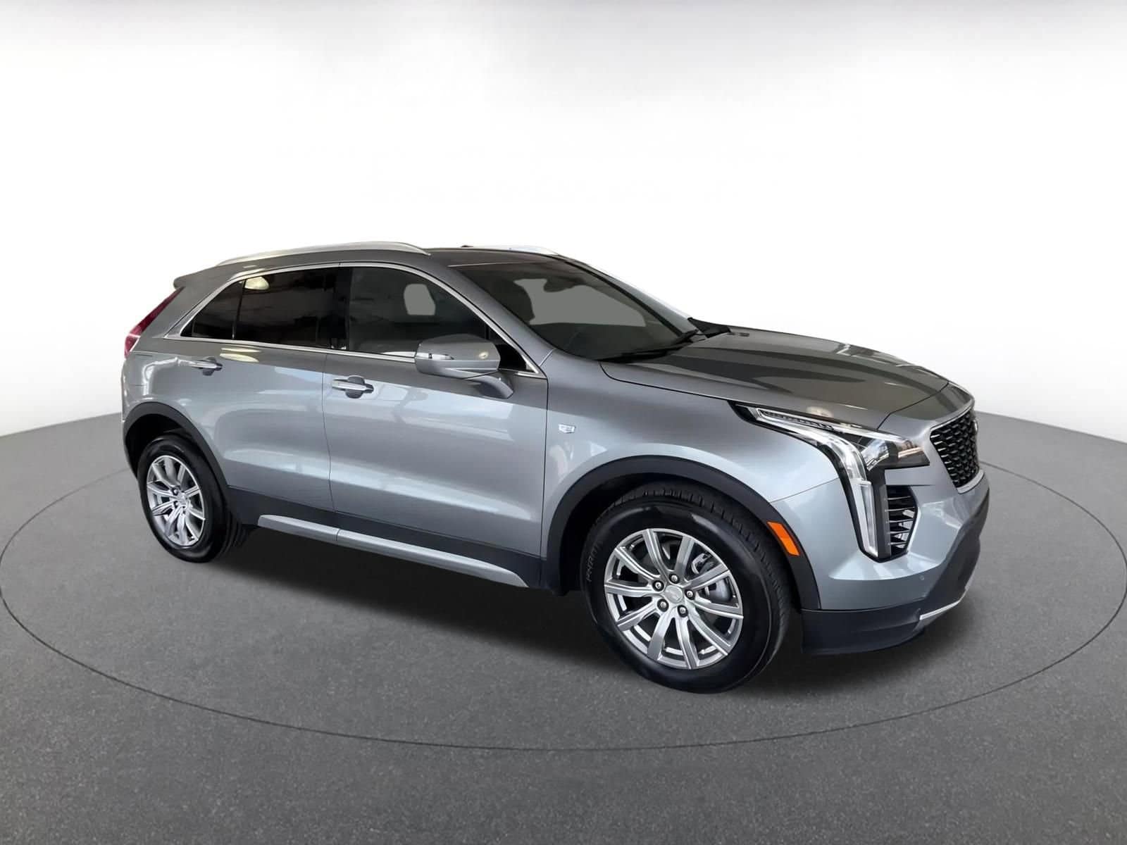 Thumbnail: 2023 Cadillac XT4 - 2