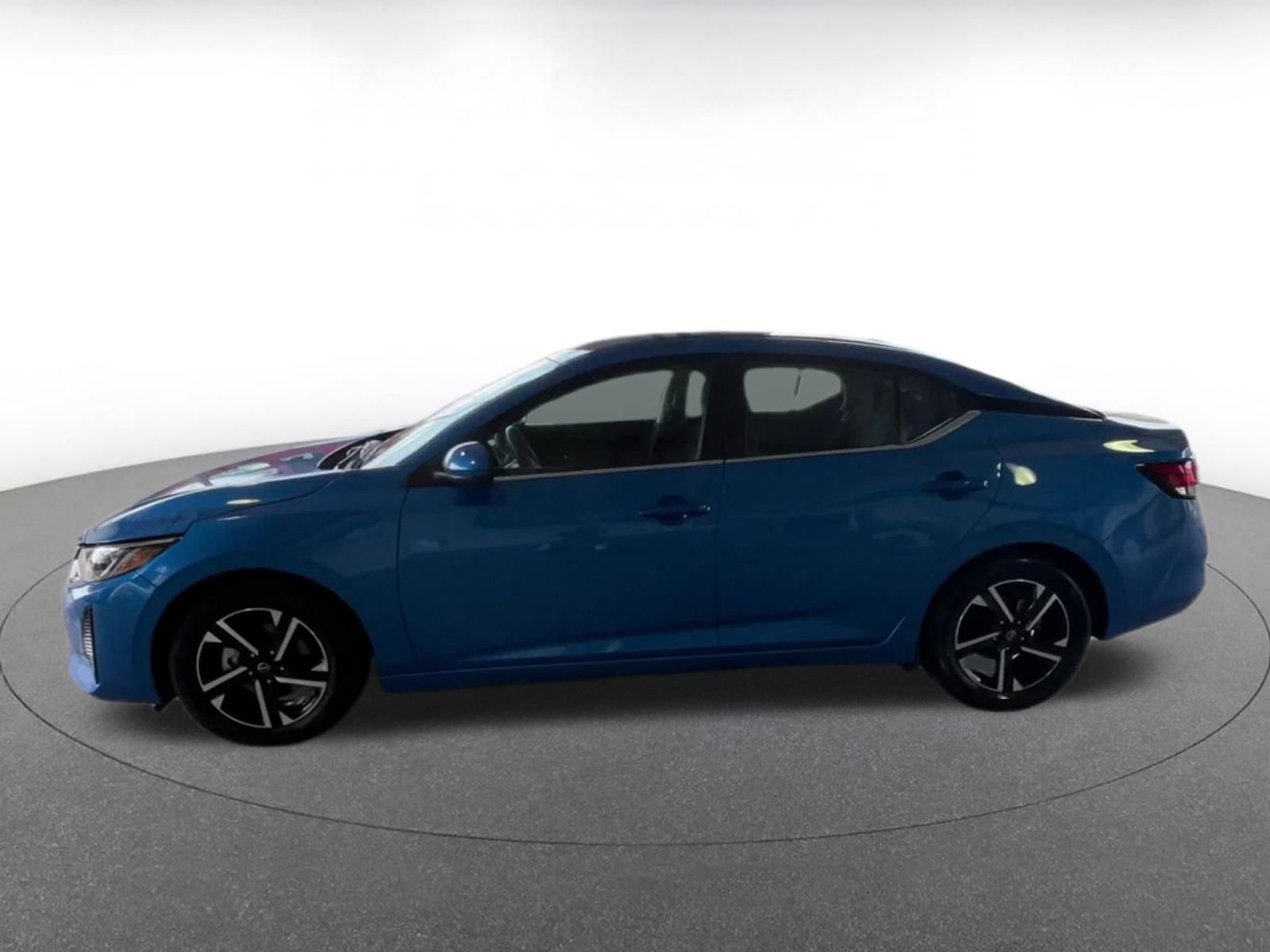 Thumbnail: 2024 Nissan Sentra - 11