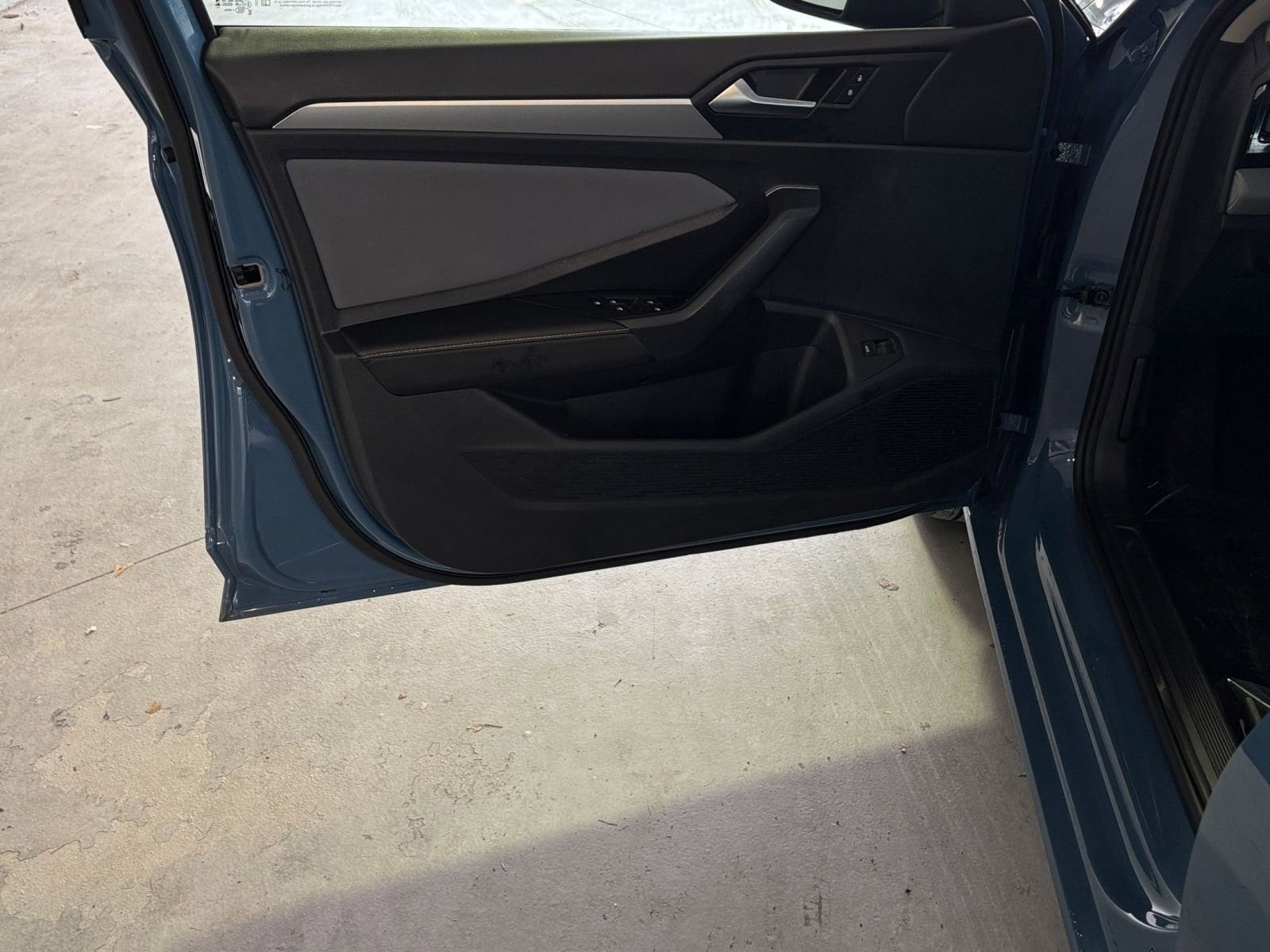 Thumbnail: 2025 Volkswagen Jetta - 22