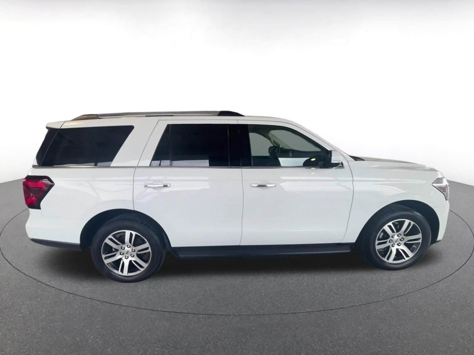 Thumbnail: 2024 Ford Expedition - 17