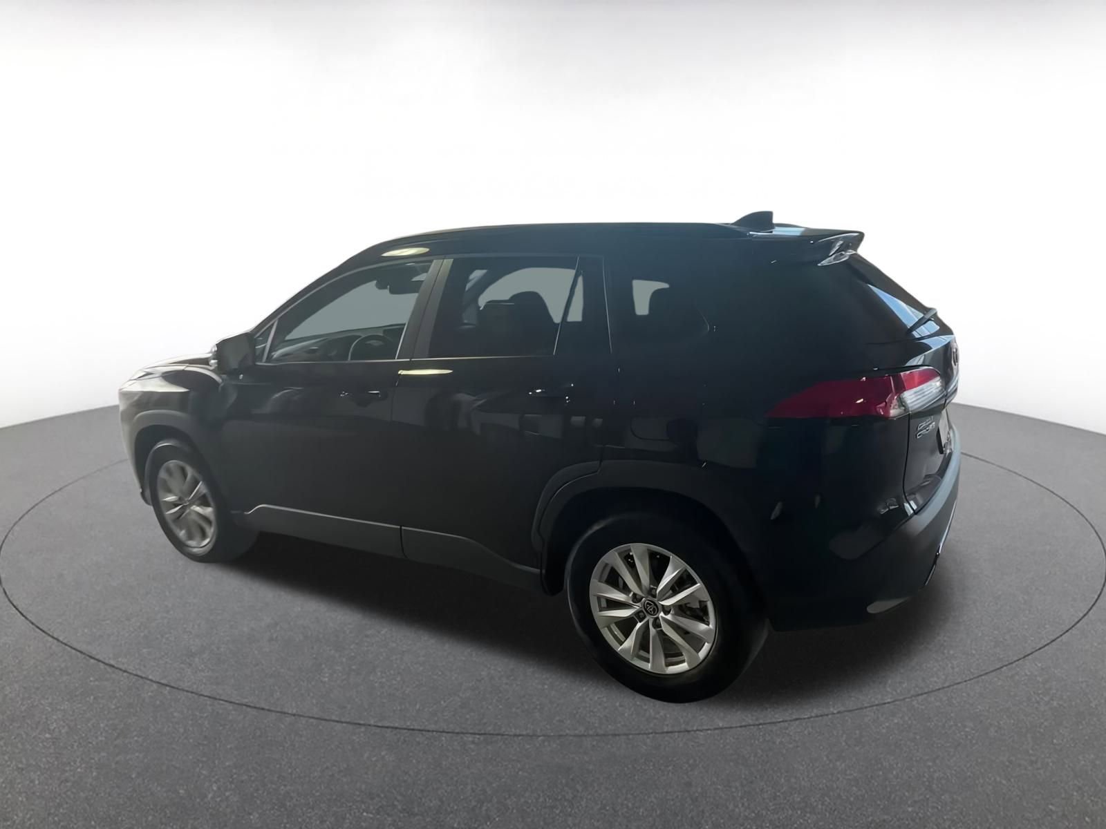 Thumbnail: 2025 Toyota Corolla Cross - 12