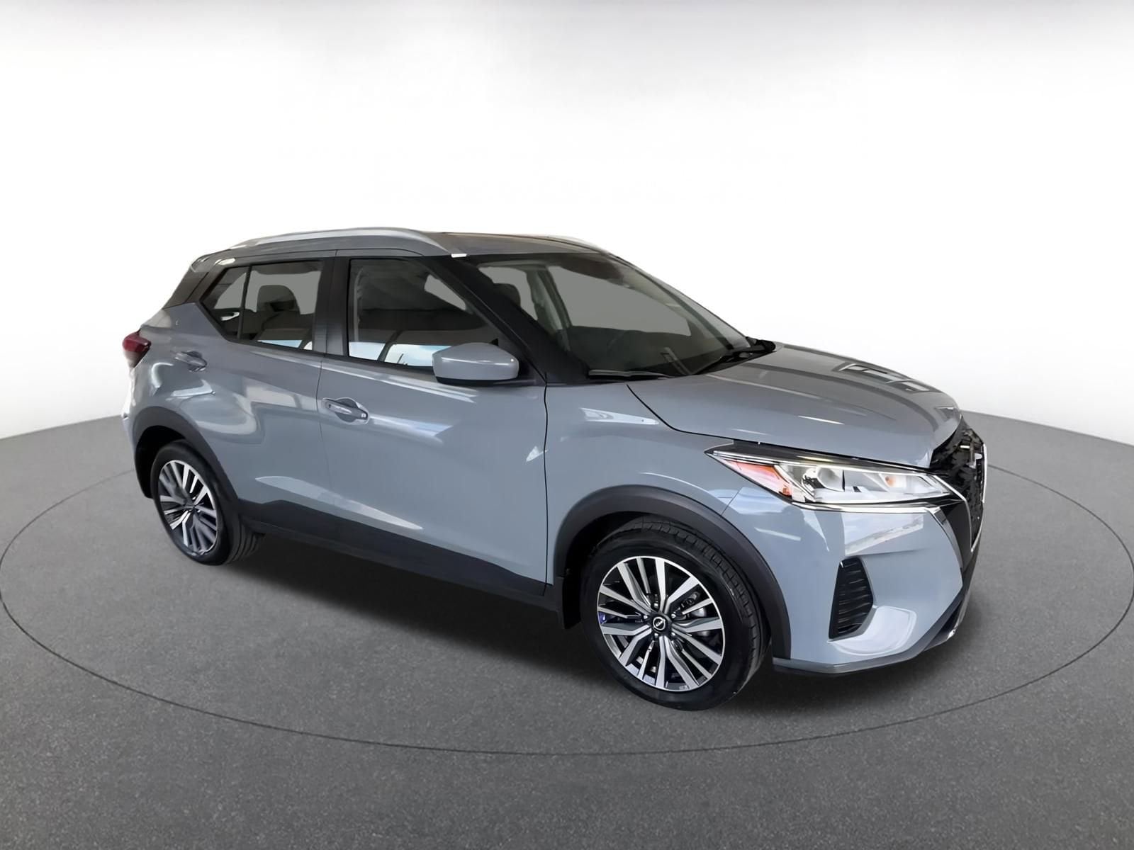 Thumbnail: 2024 Nissan Kicks - 2