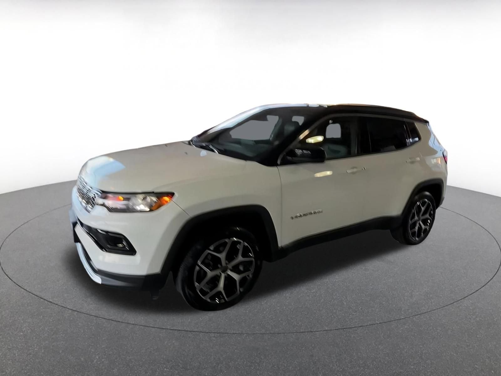 Thumbnail: 2025 Jeep Compass - 7