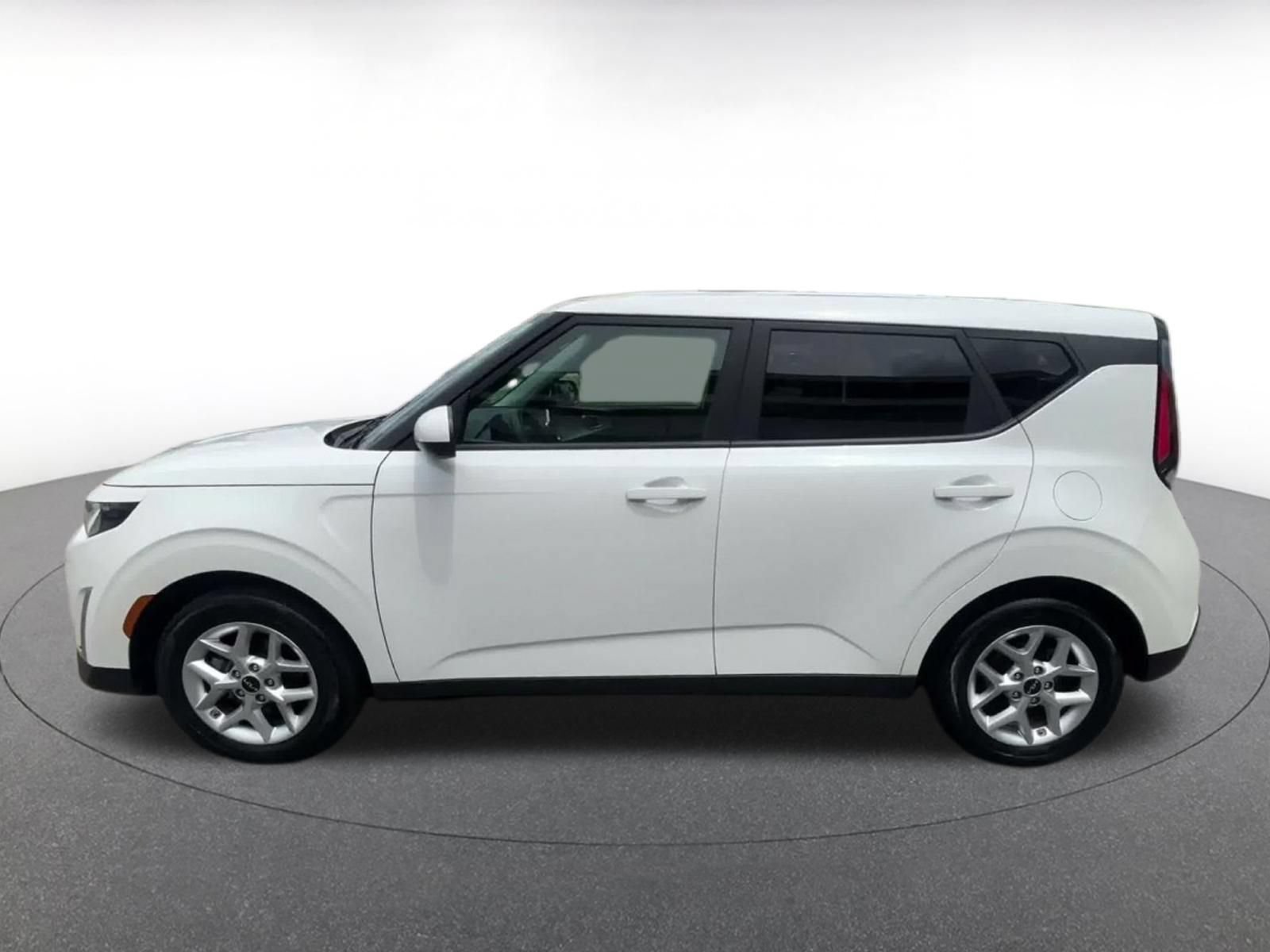 Thumbnail: 2025 Kia Soul - 8