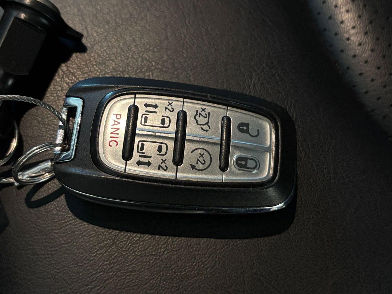 Thumbnail: 2023 Chrysler Pacifica - 29