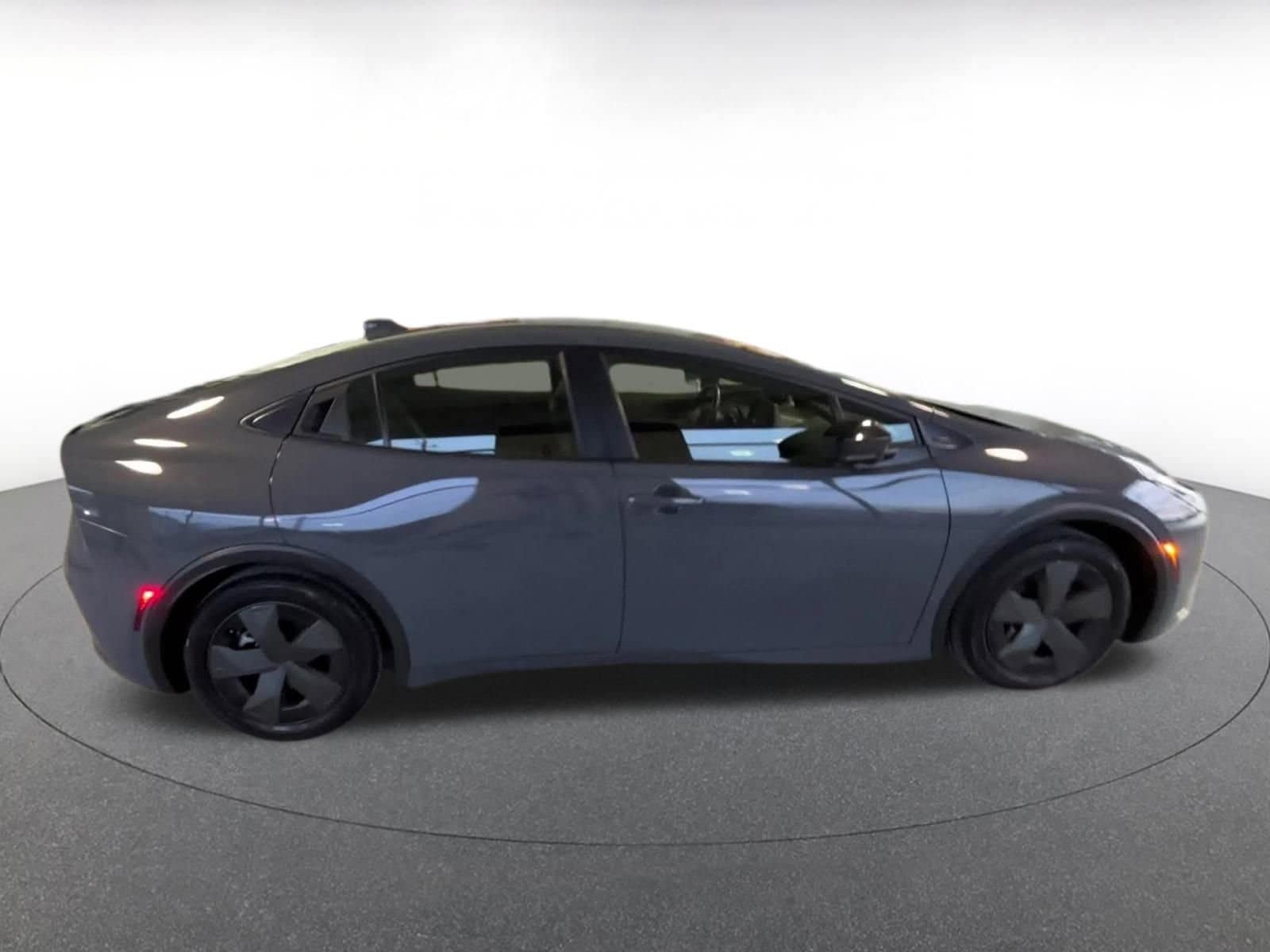 Thumbnail: 2025 Toyota Prius - 16