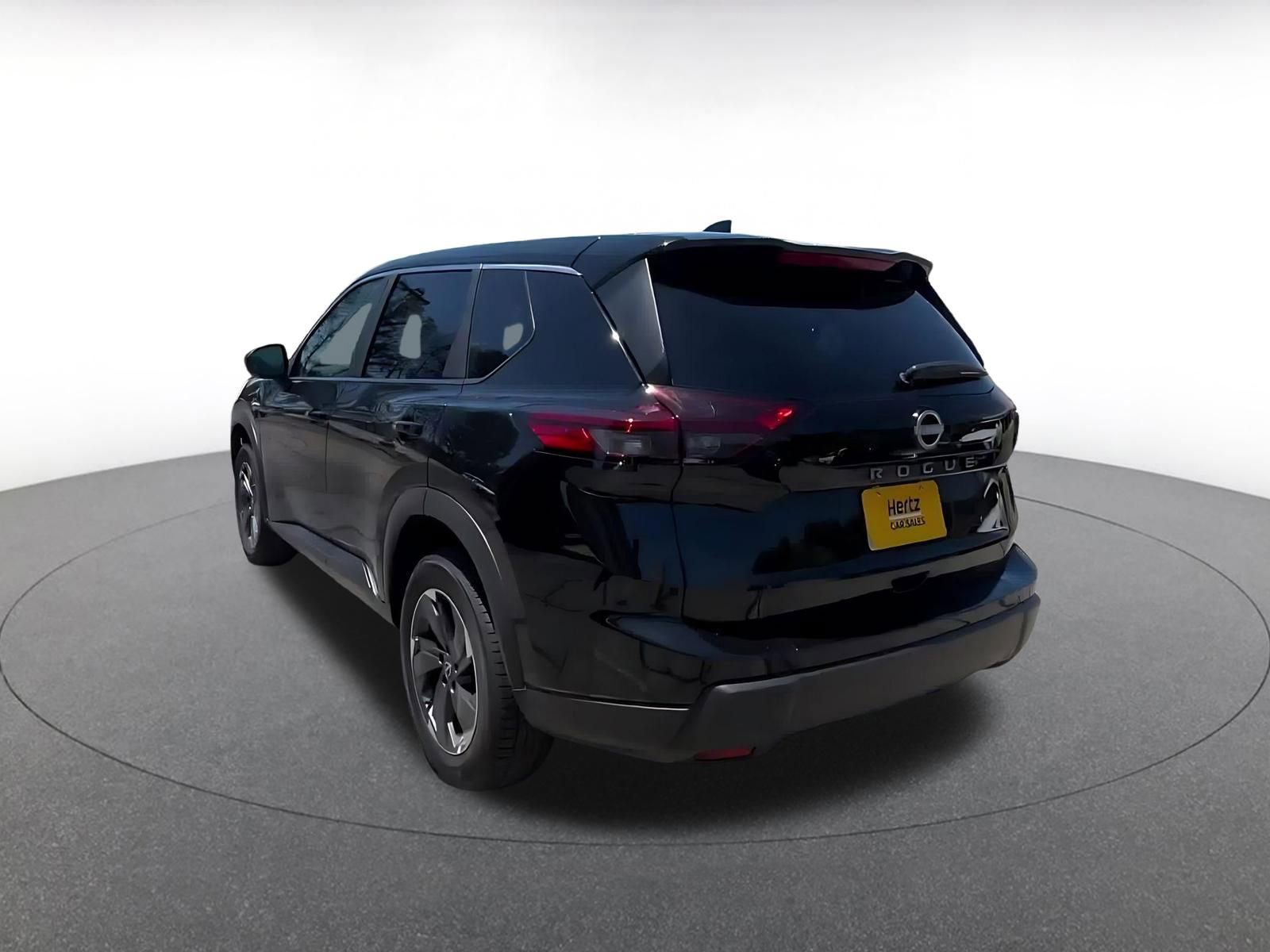 Thumbnail: 2025 Nissan Rogue - 11