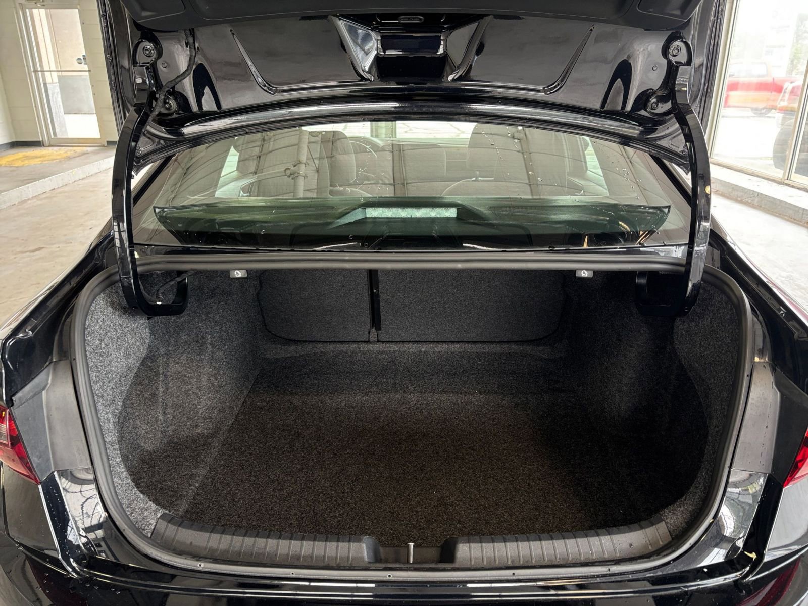 Thumbnail: 2025 Volkswagen Jetta - 29