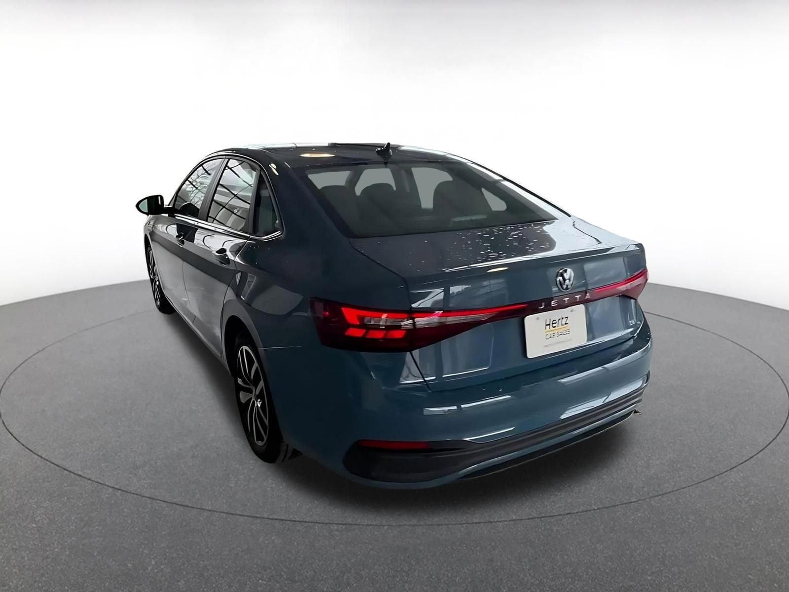 Thumbnail: 2025 Volkswagen Jetta - 13