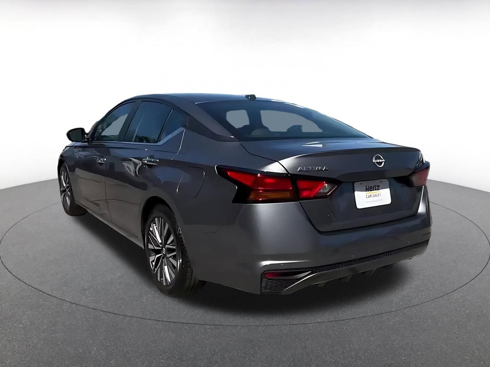 Thumbnail: 2025 Nissan Altima - 16