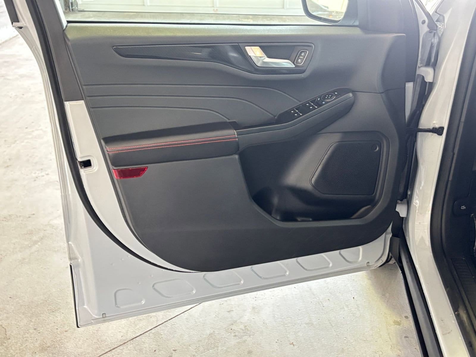 Thumbnail: 2025 Ford Escape - 20