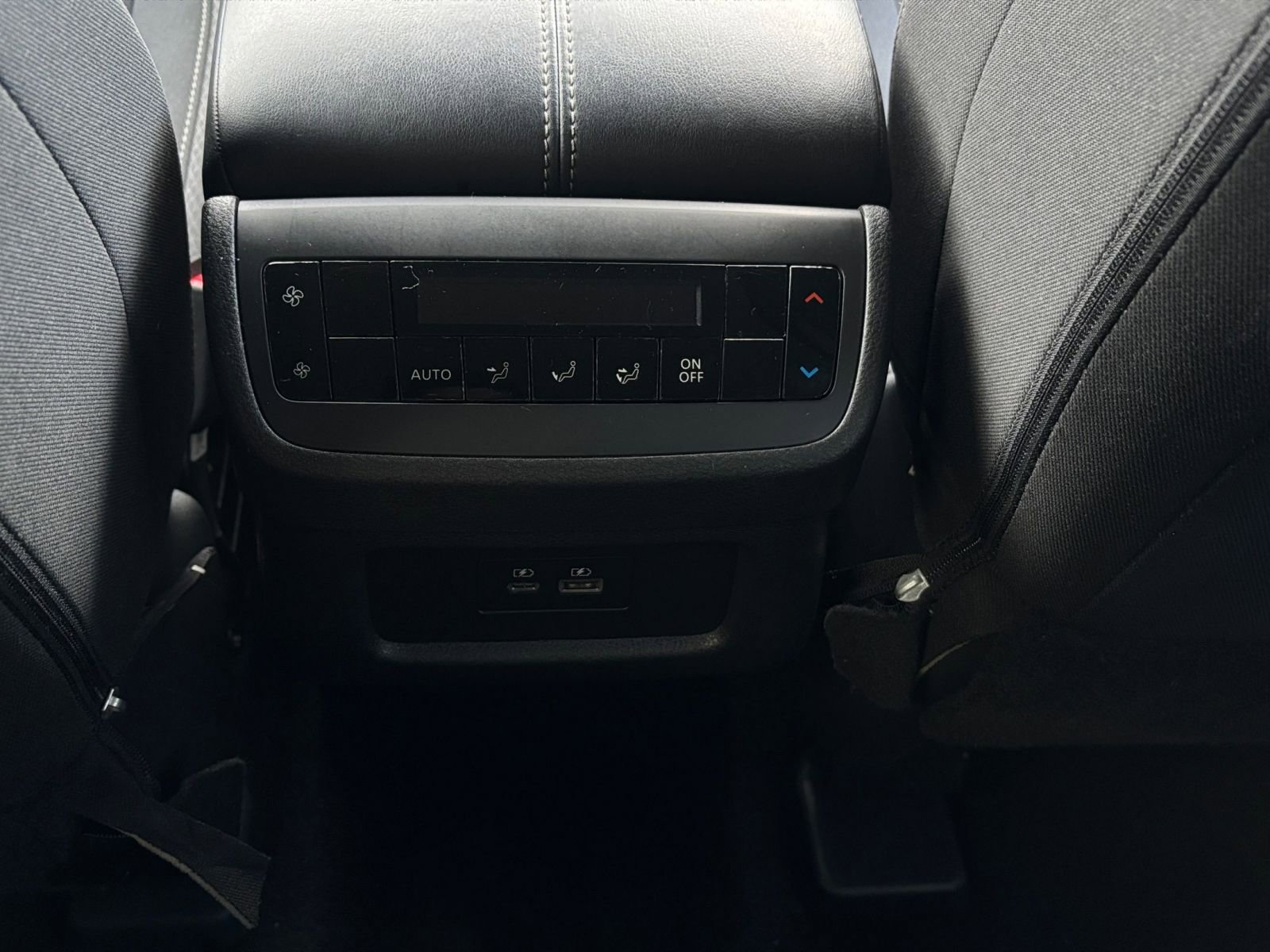 Thumbnail: 2025 Nissan Pathfinder - 31