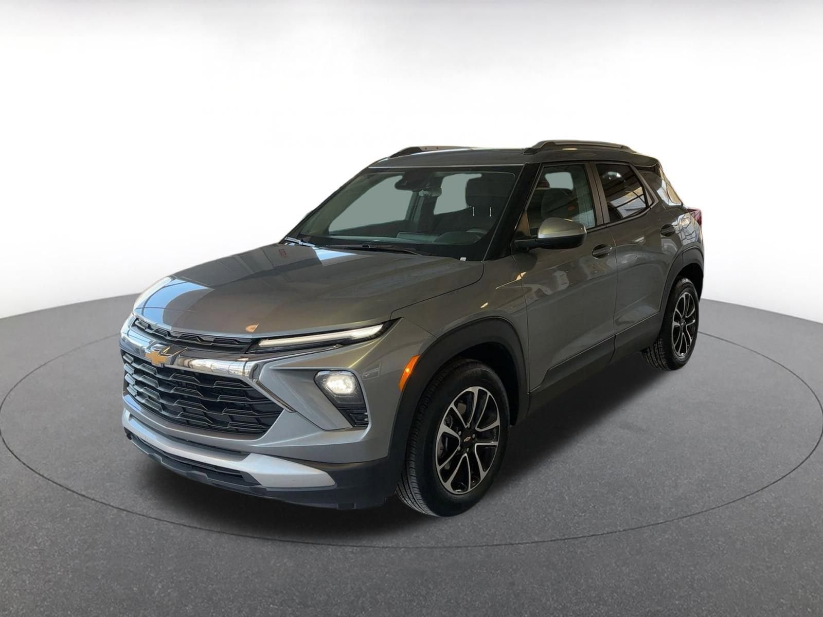 Thumbnail: 2025 Chevrolet TrailBlazer - 2