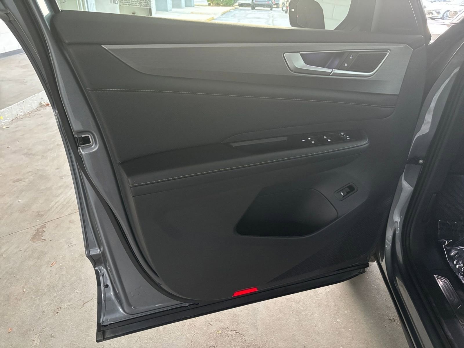 Thumbnail: 2025 Volkswagen Atlas - 20