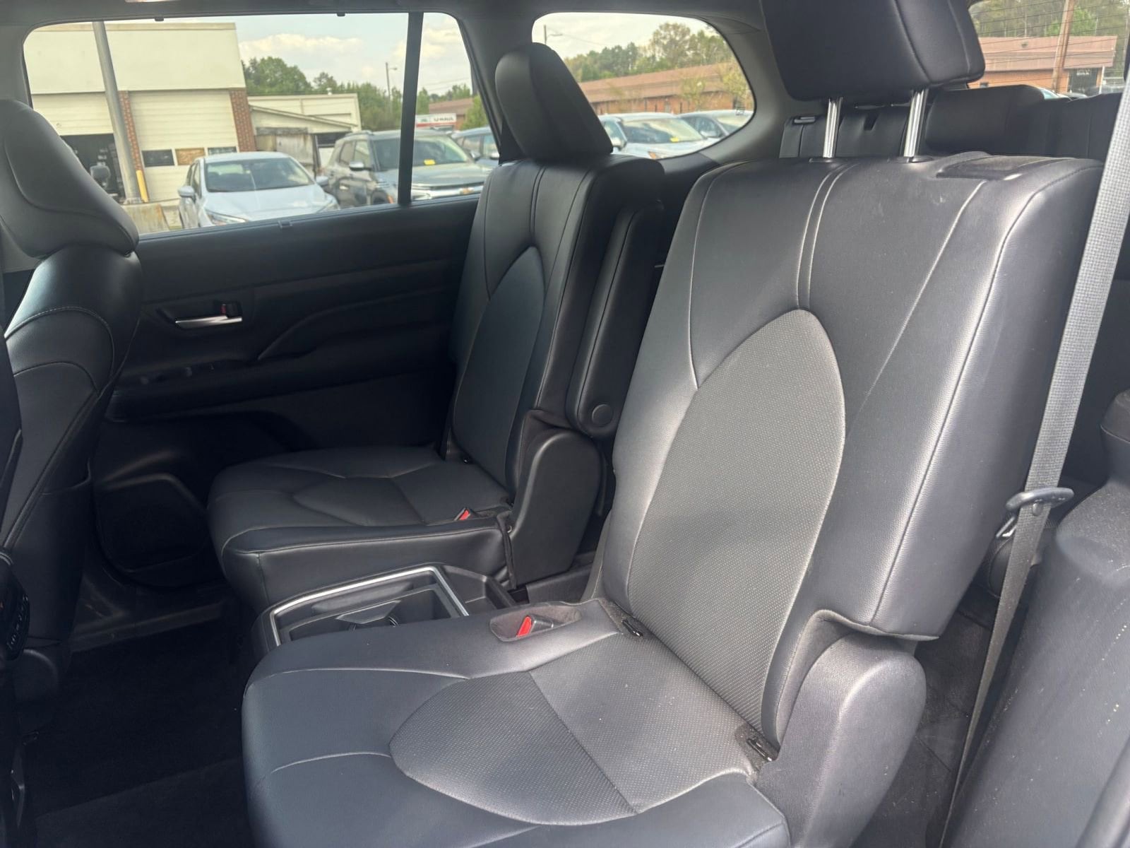 Thumbnail: 2025 Toyota Grand Highlander - 26