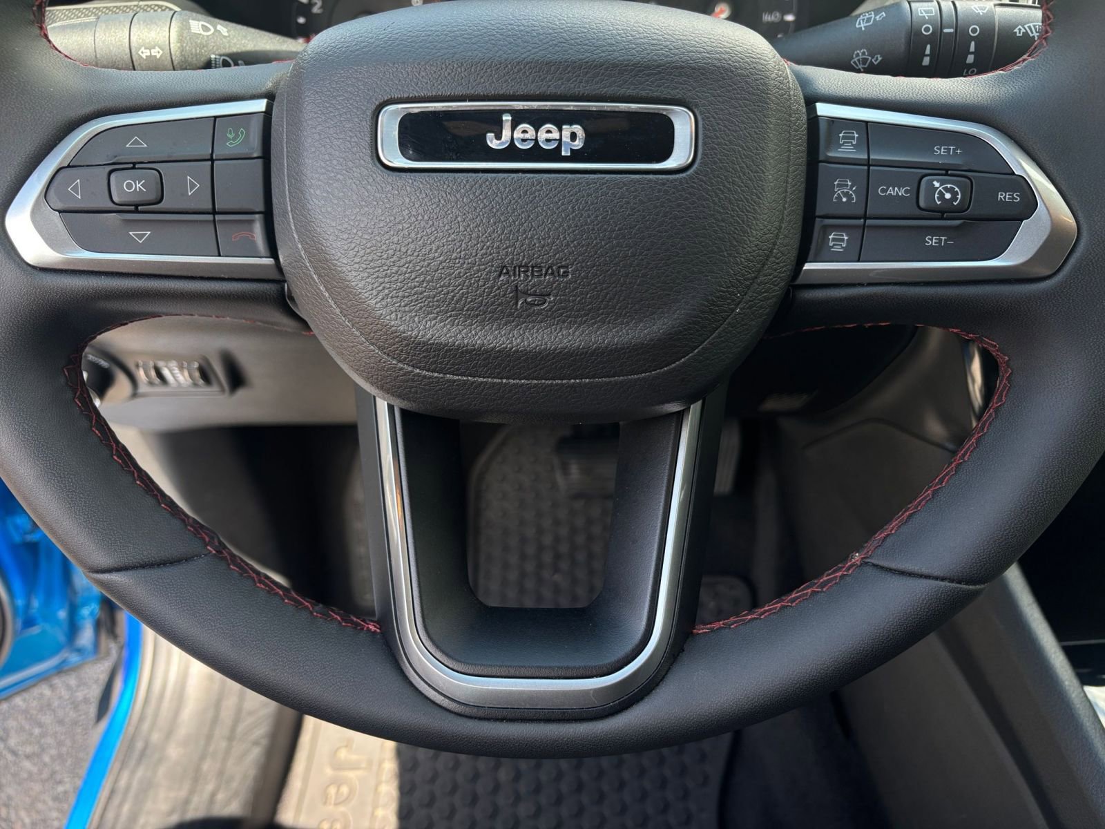 Thumbnail: 2025 Jeep Compass - 27