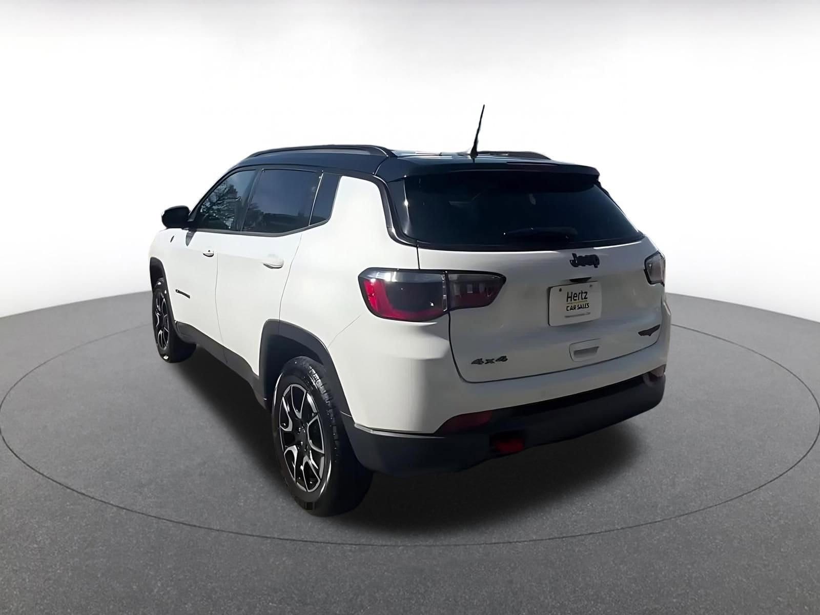 Thumbnail: 2025 Jeep Compass - 12