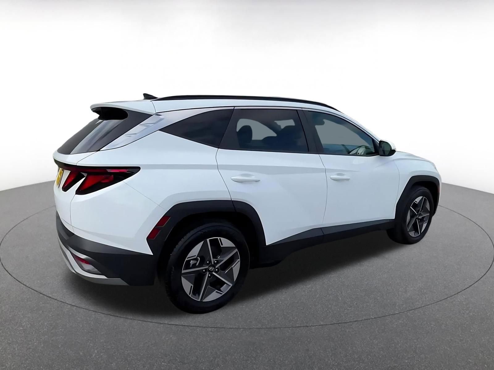 Thumbnail: 2025 Hyundai Tucson - 16