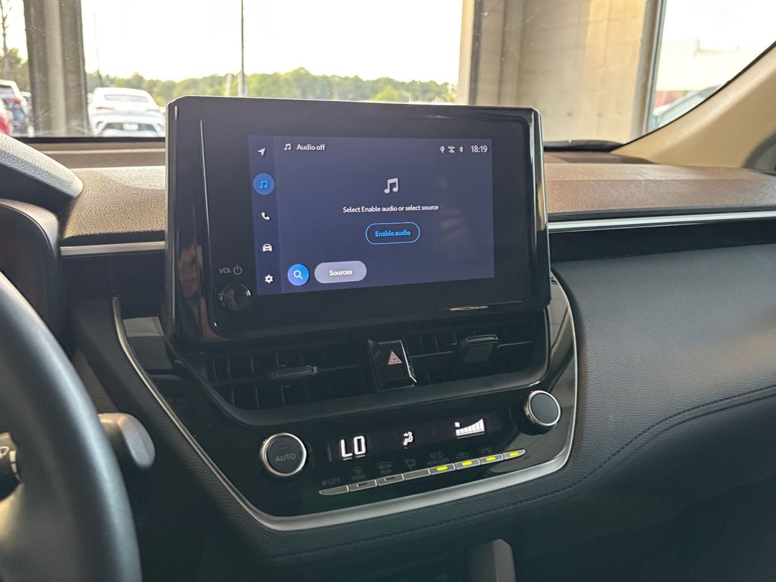 Thumbnail: 2025 Toyota Corolla Cross - 25