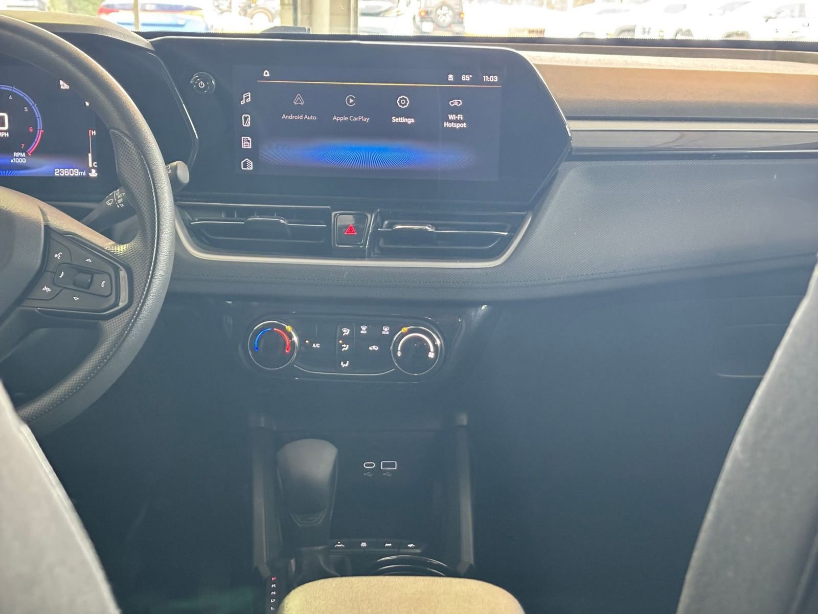 Thumbnail: 2025 Chevrolet TrailBlazer - 25