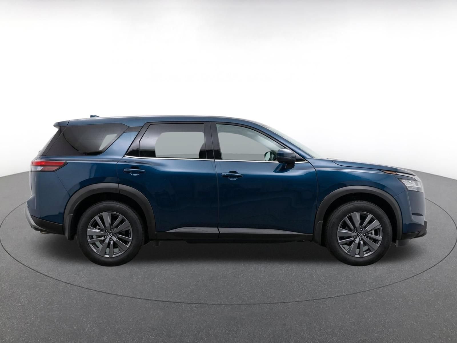 Thumbnail: 2025 Nissan Pathfinder - 11