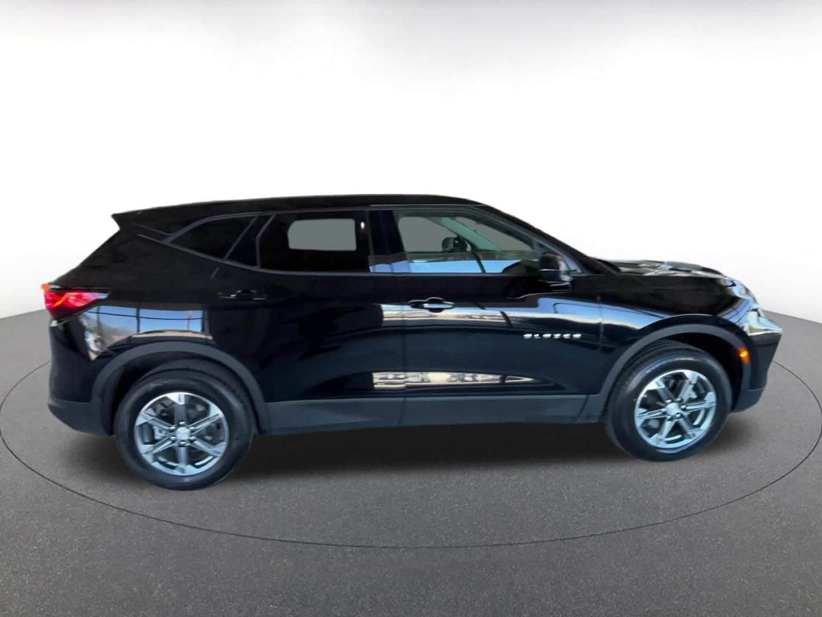 Thumbnail: 2025 Chevrolet Blazer - 17