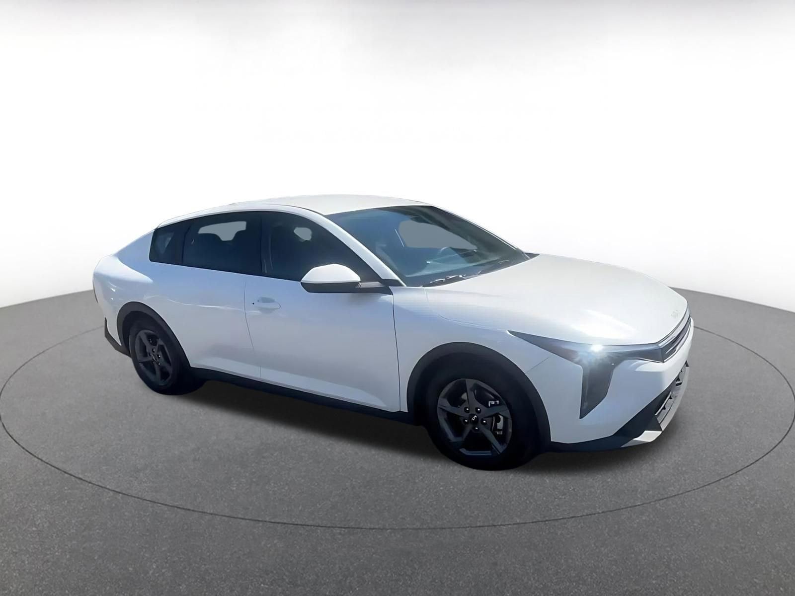 Thumbnail: 2025 Kia K4 - 2