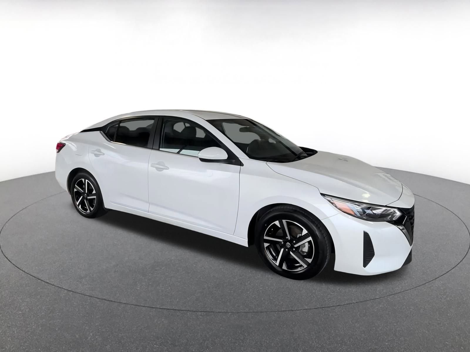 Thumbnail: 2024 Nissan Sentra - 2