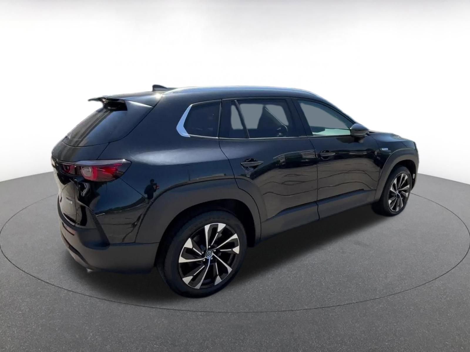 Thumbnail: 2025 Mazda CX-50 - 13