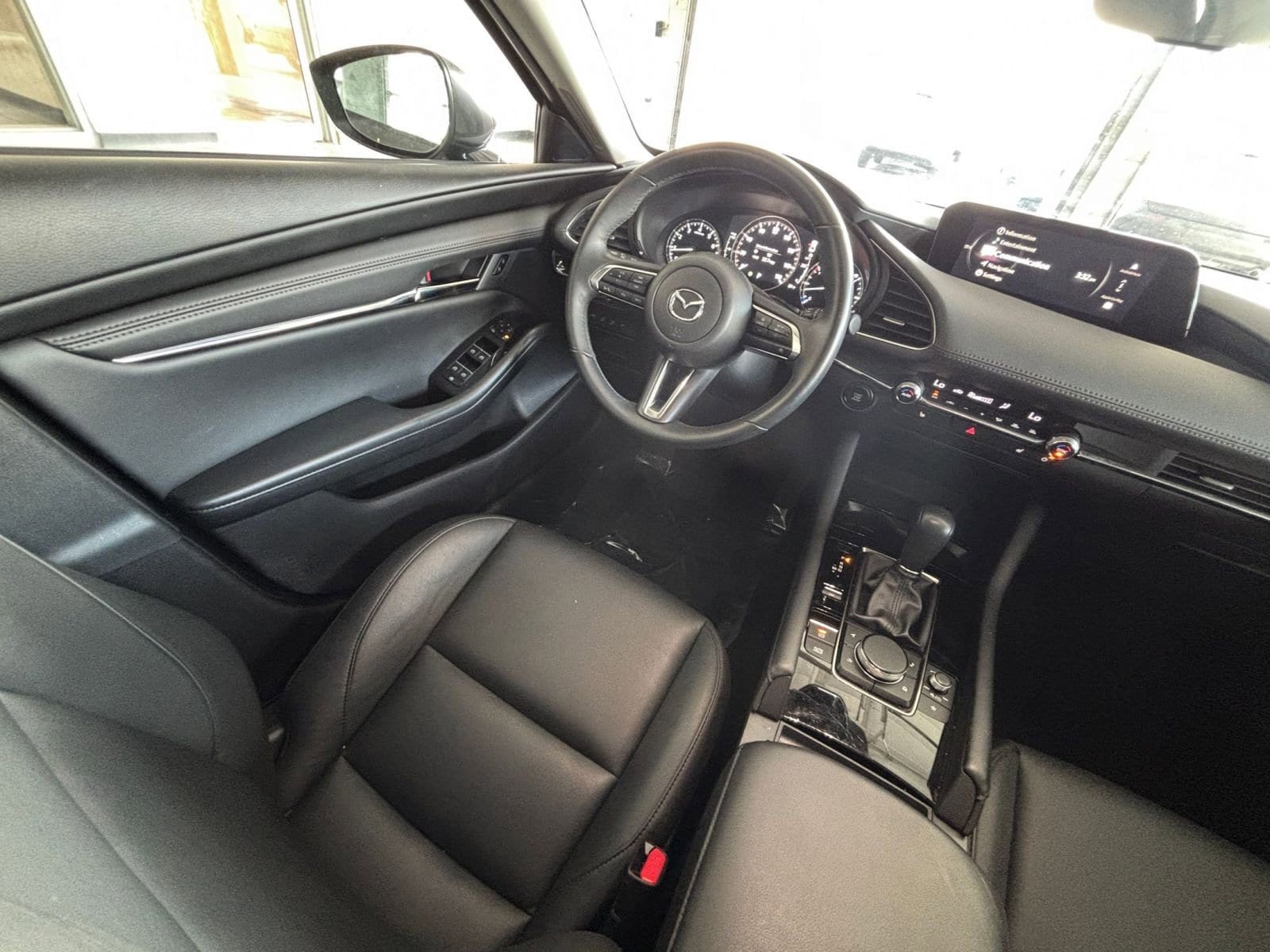 Thumbnail: 2025 Mazda Mazda3 - 33