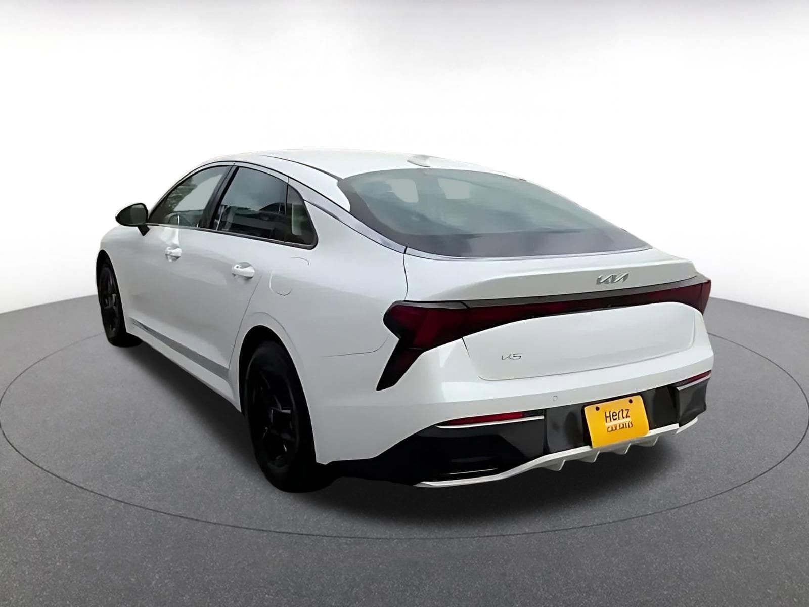 Thumbnail: 2025 Kia K5 - 15