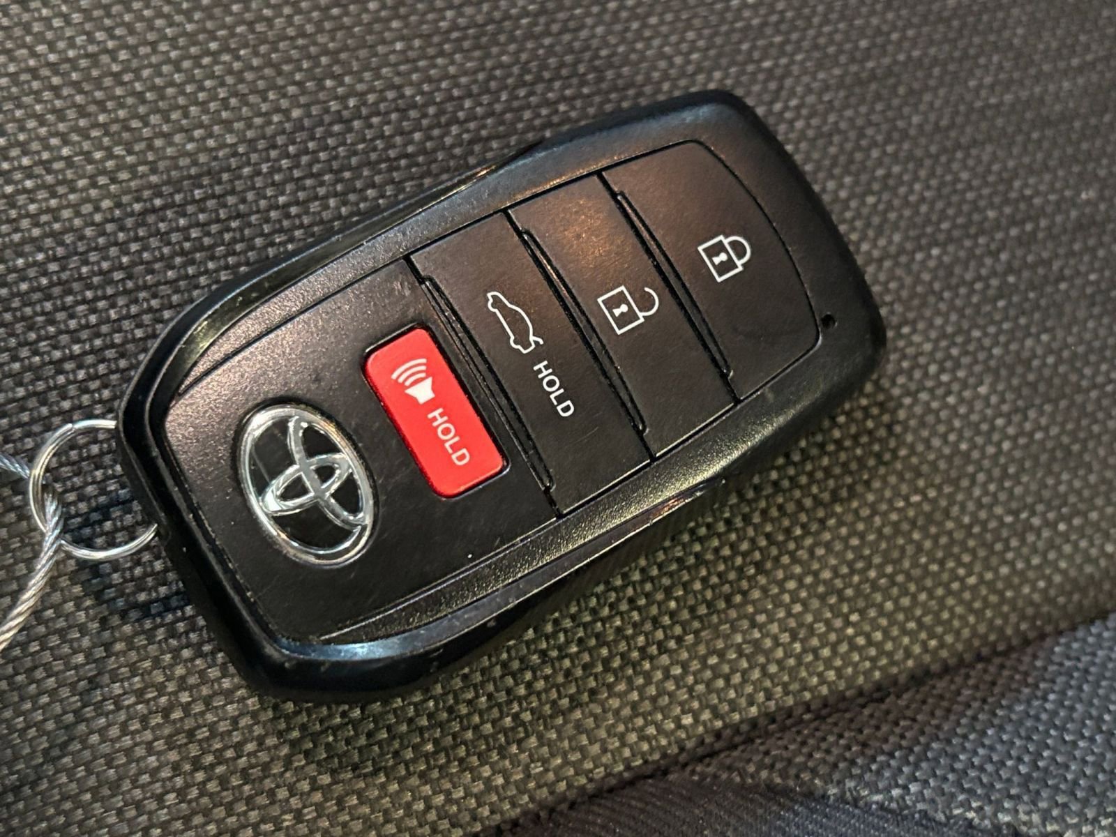 Thumbnail: 2025 Toyota Camry - 22