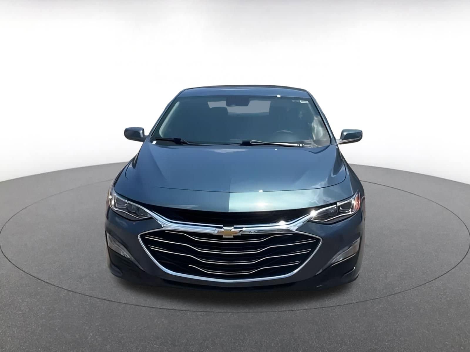 Thumbnail: 2024 Chevrolet Malibu - 5