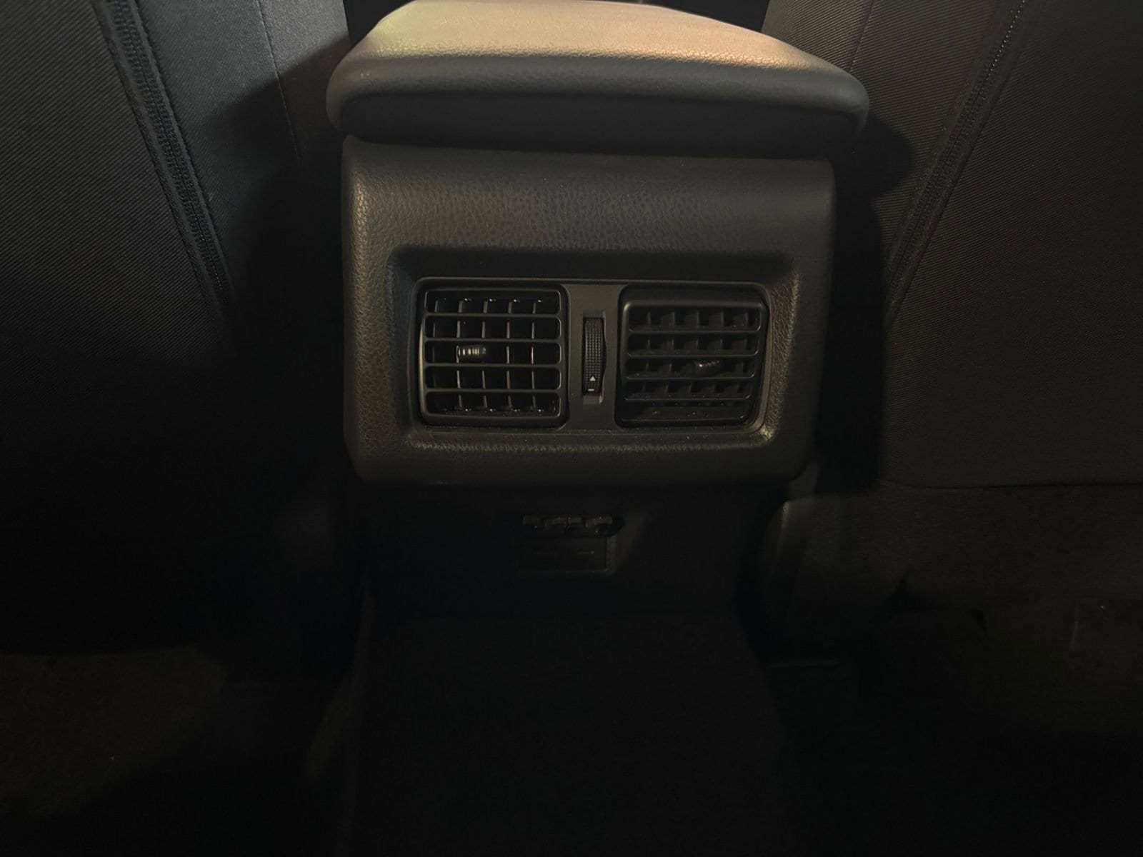 Thumbnail: 2025 Toyota Camry - 29