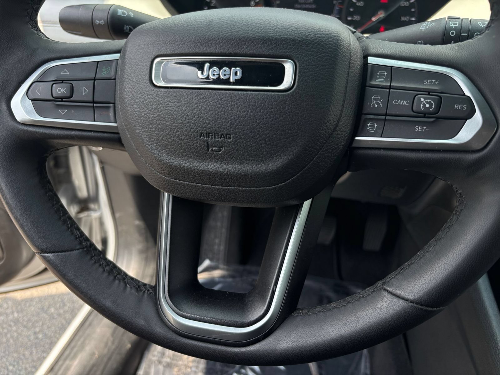 Thumbnail: 2025 Jeep Compass - 29