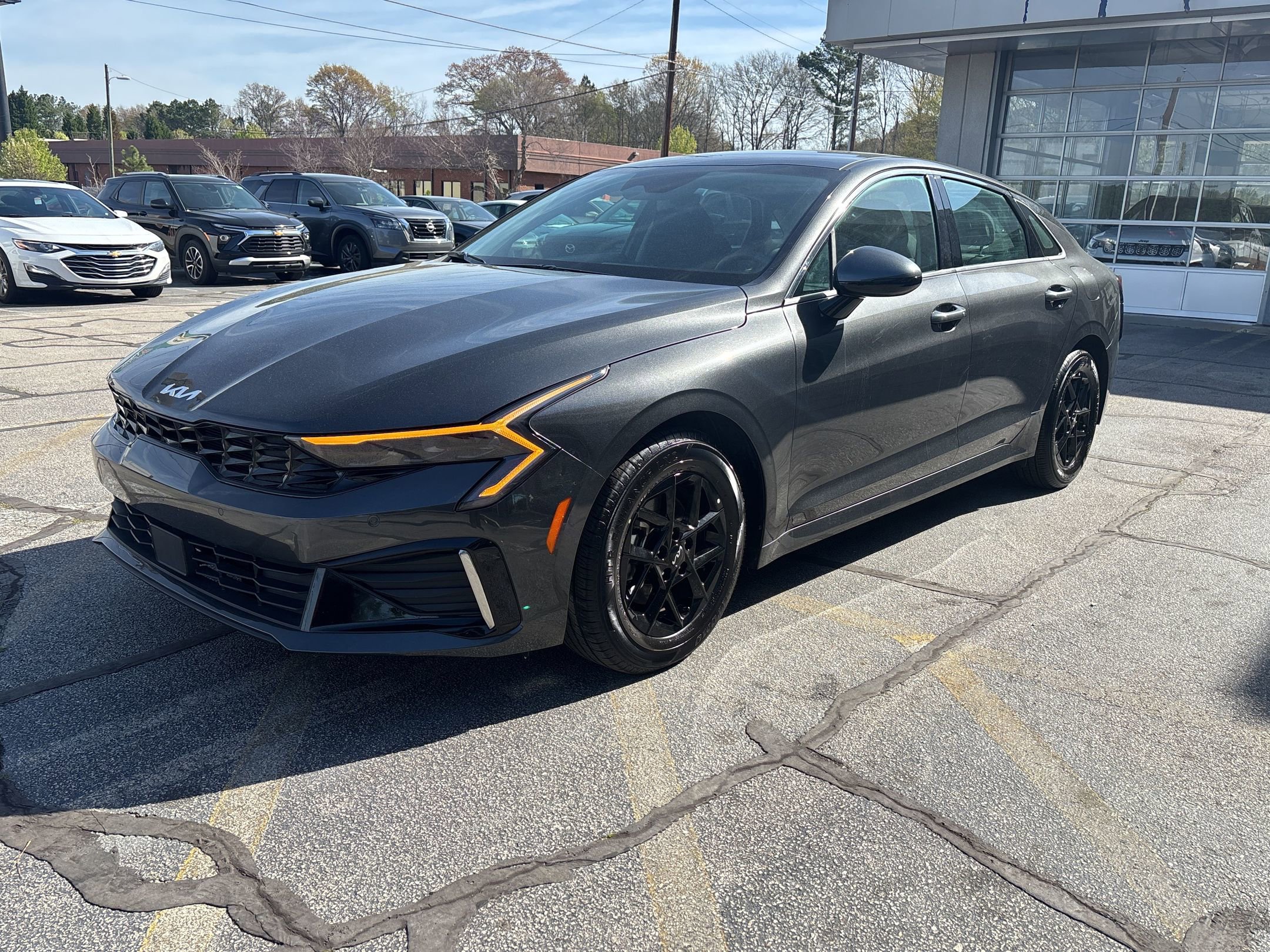 Thumbnail: 2025 Kia K5 - 5