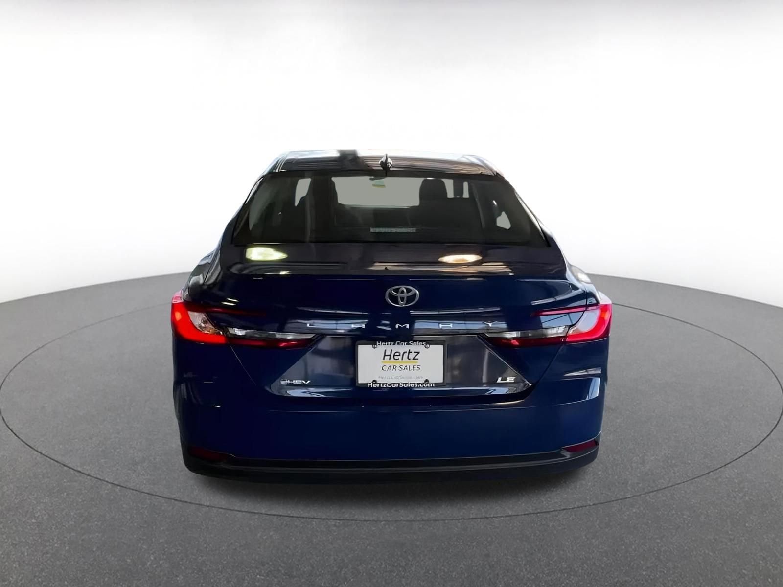 Thumbnail: 2025 Toyota Camry - 18