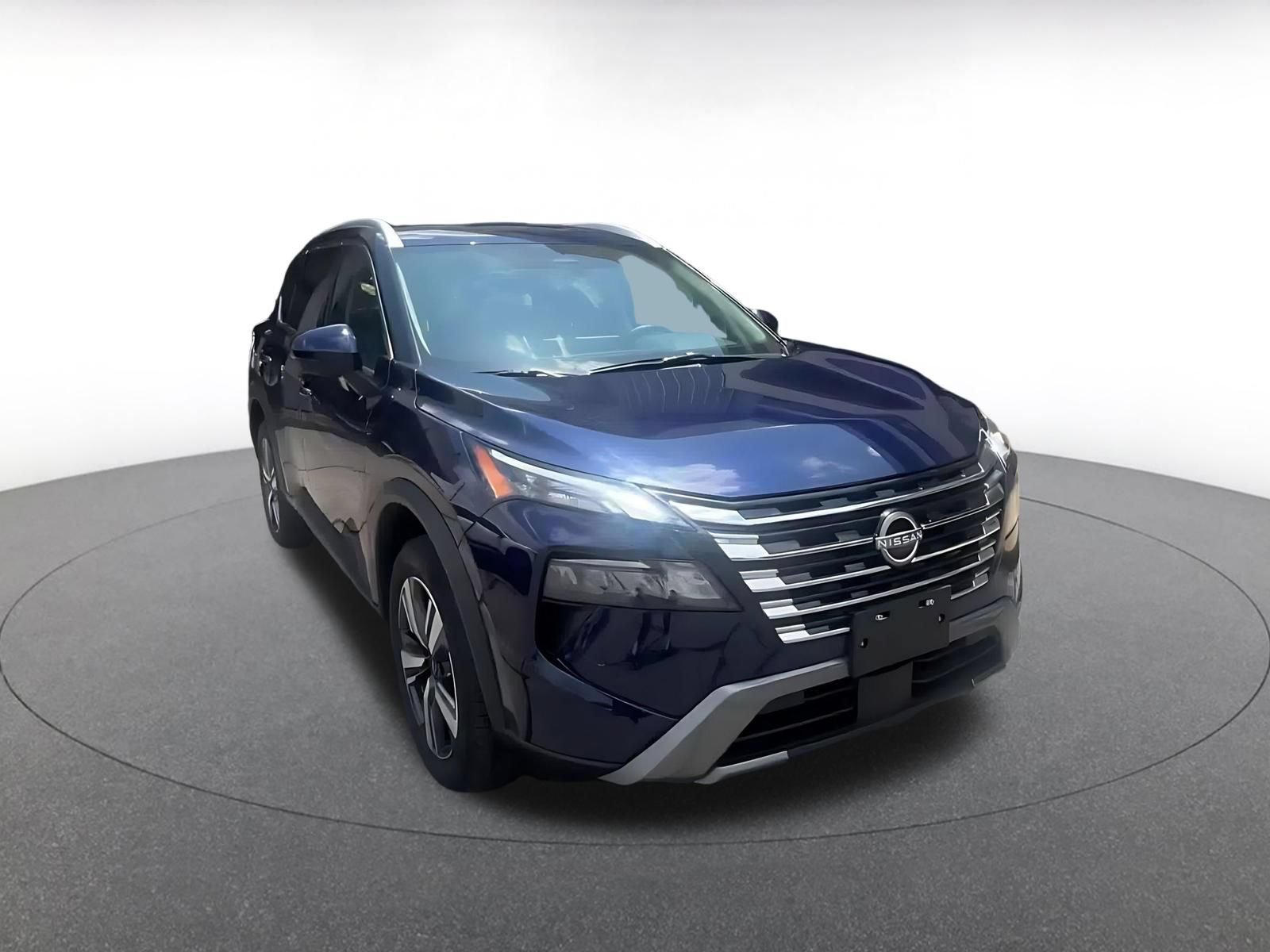 Thumbnail: 2026 Nissan Rogue - 3