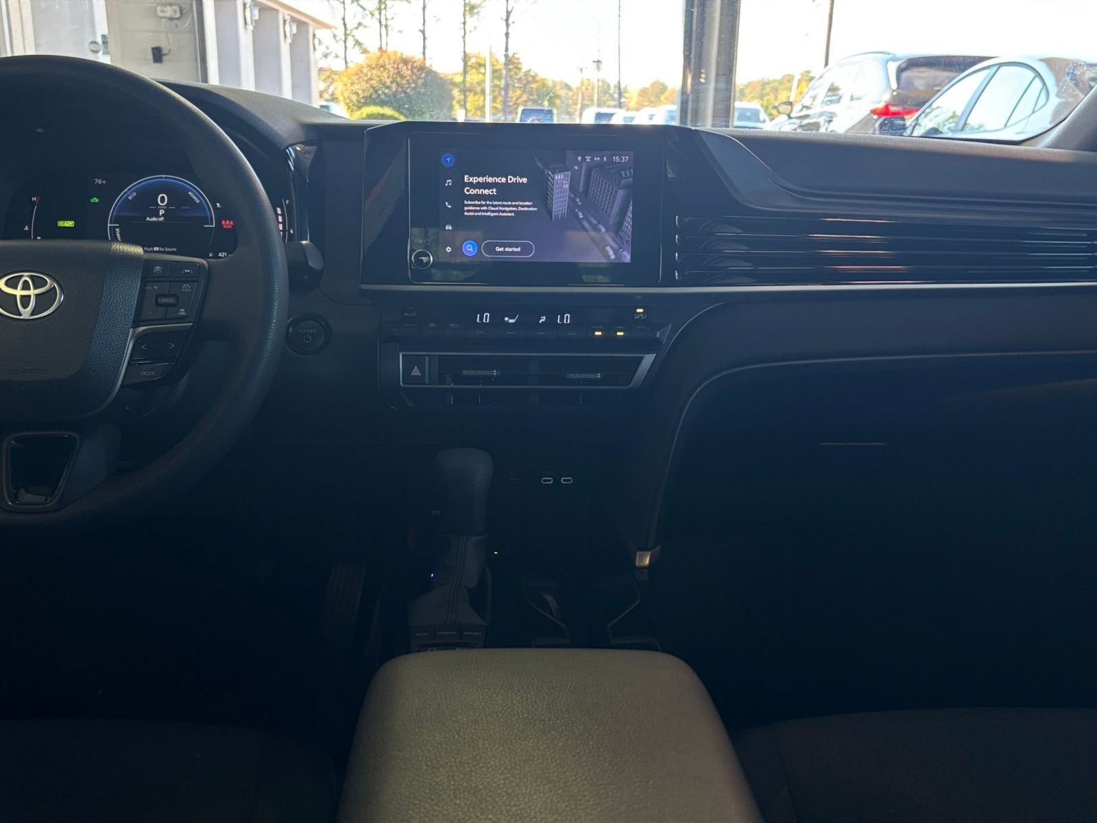 Thumbnail: 2025 Toyota Camry - 25