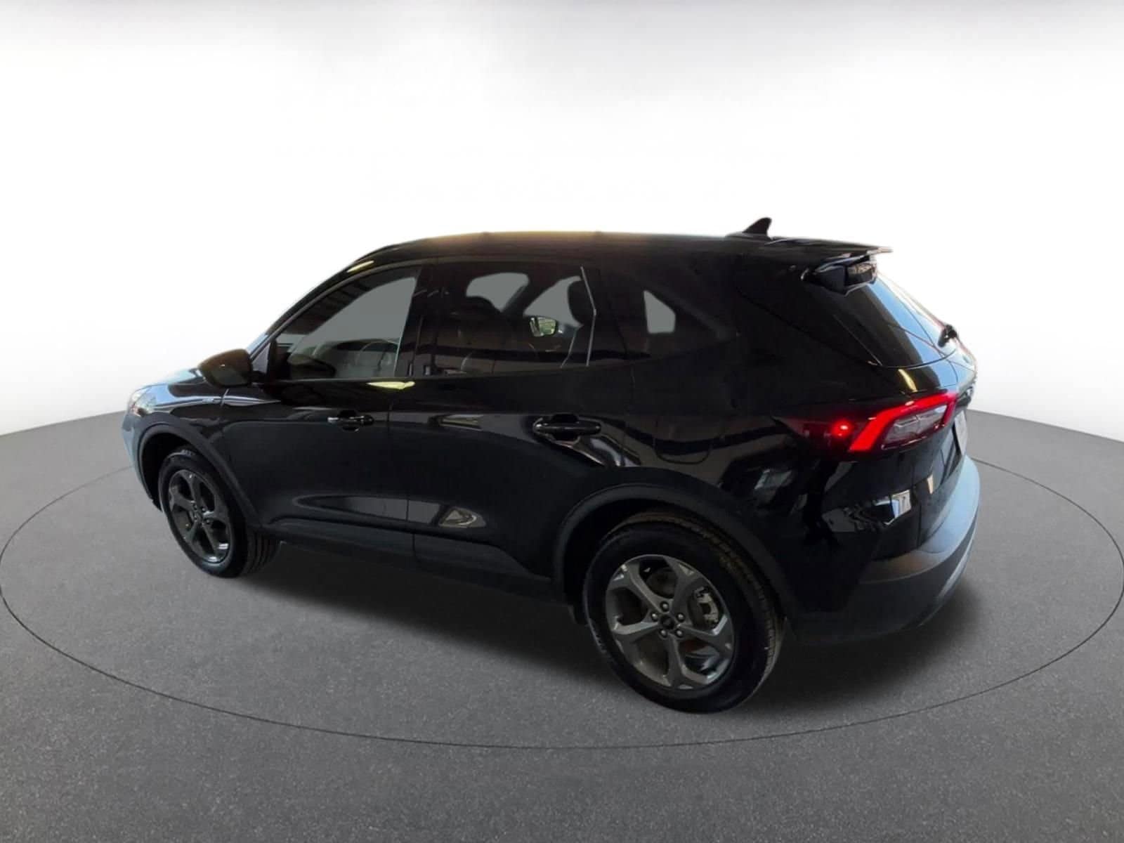 Thumbnail: 2025 Ford Escape - 10