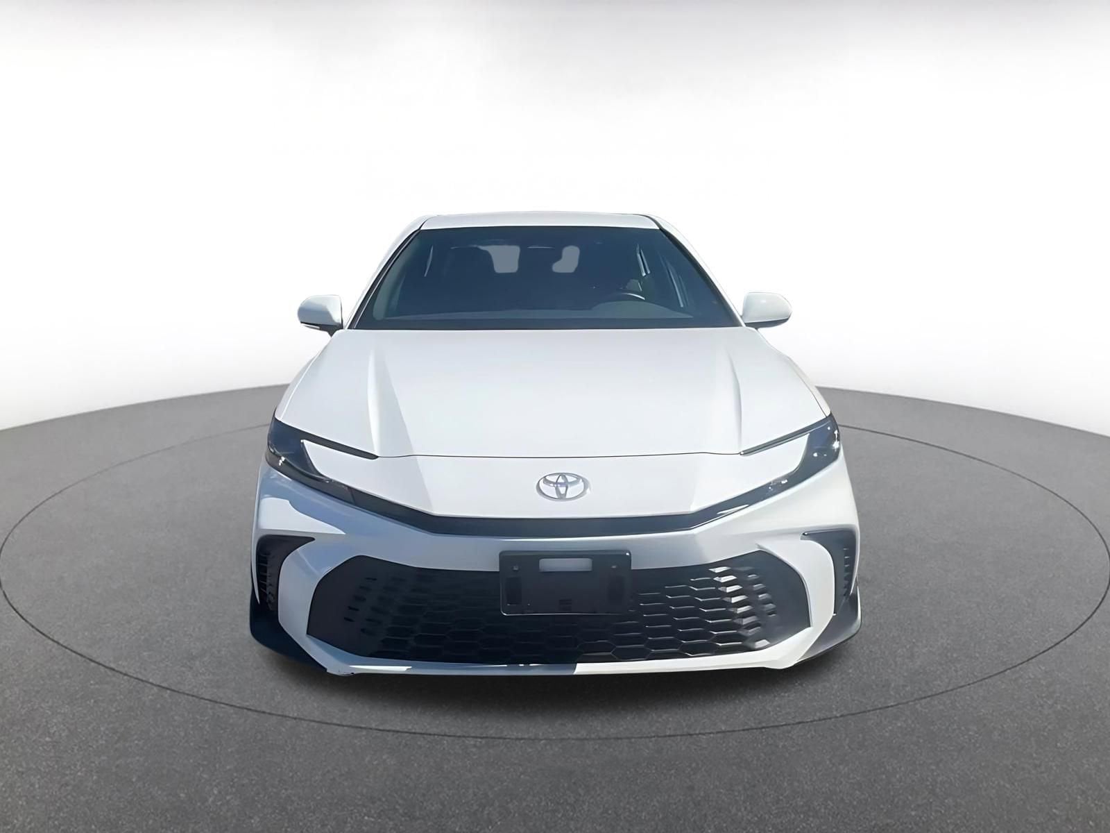 Thumbnail: 2025 Toyota Camry - 5